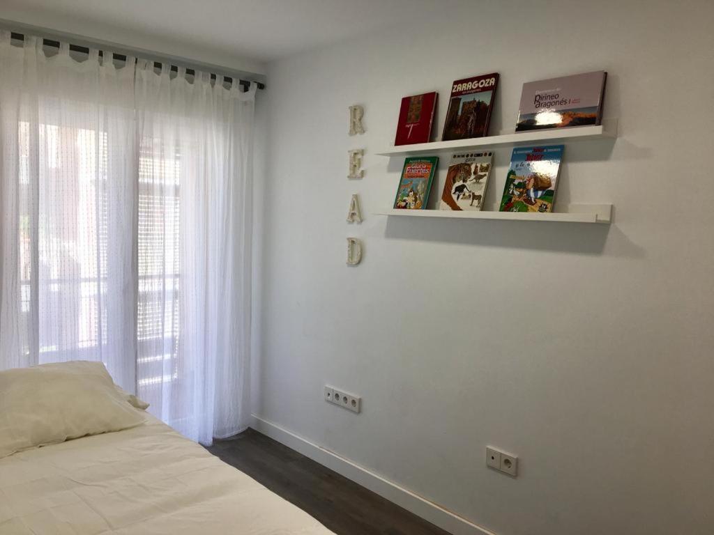 Zaragoza Centro Spain - Apartamento Nuevo Y Facilidad De Parking Buitenkant foto