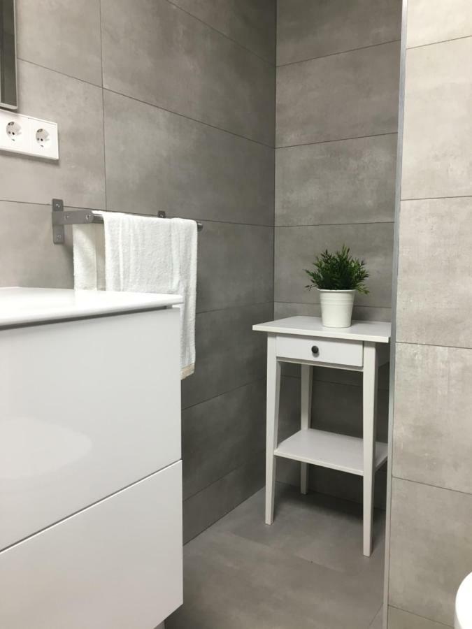 Zaragoza Centro Spain - Apartamento Nuevo Y Facilidad De Parking Buitenkant foto